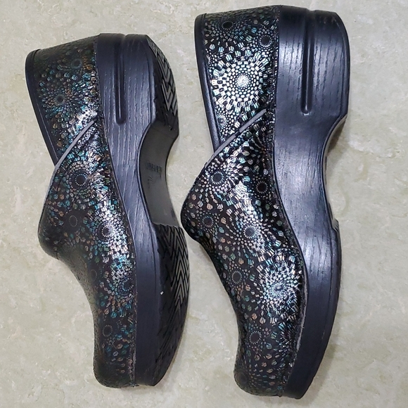 Dansko Professional Metallic Embossed Medallion Clog - Picture 4 of 5